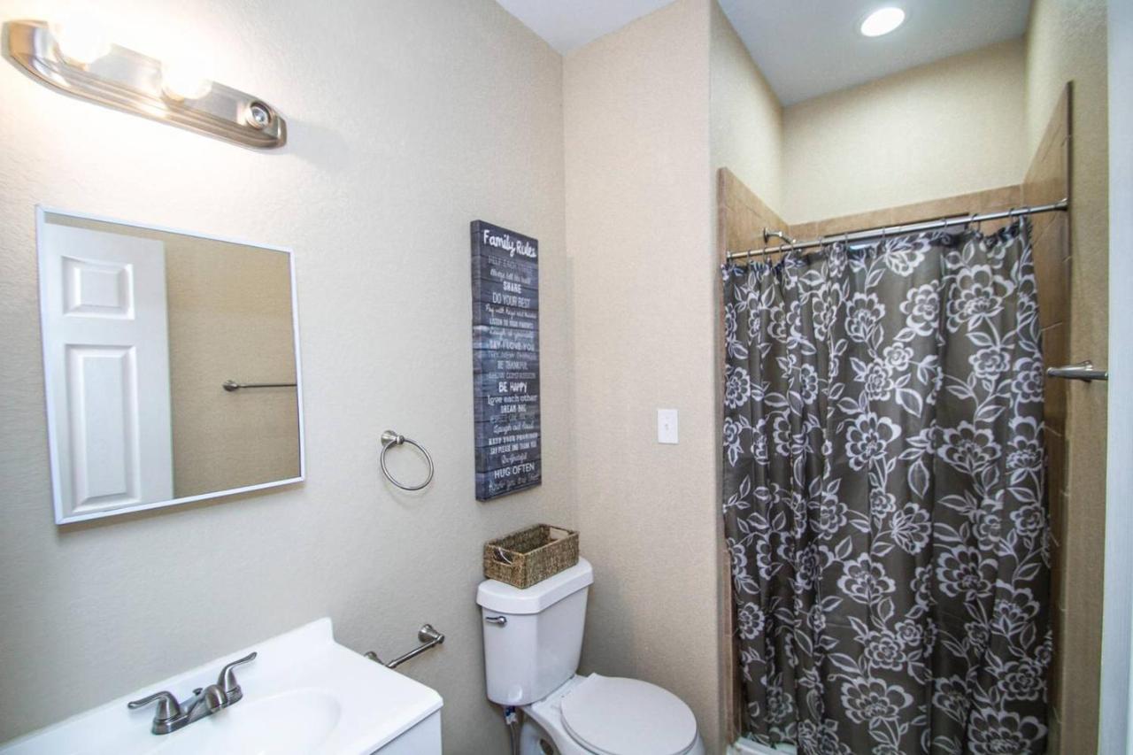 Апартаменти Hackberry St #A Renovated 2Br/2Ba Near Downtown Сан-Антоніо Екстер'єр фото