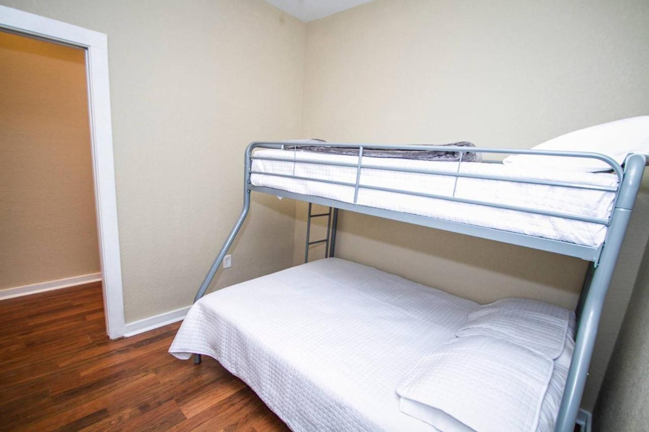 Апартаменти Hackberry St #A Renovated 2Br/2Ba Near Downtown Сан-Антоніо Екстер'єр фото